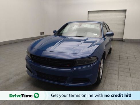Used 2022 Dodge Charger SXT RWD image 1