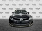 Used 2015 Volkswagen Touareg Sport image 3