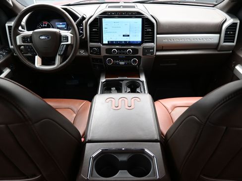 Used 2022 Ford F250 King Ranch w/ FX4 Off-Road Package image 14