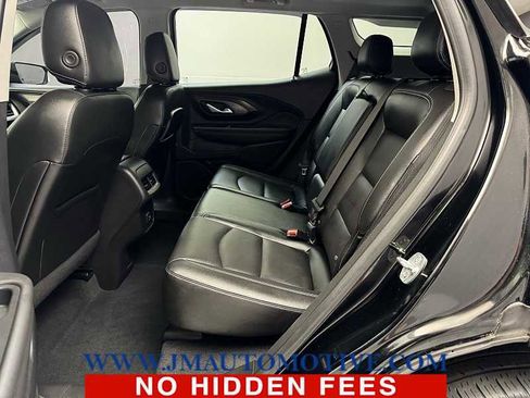 Used 2022 GMC Terrain SLT w/ Tech Package image 15
