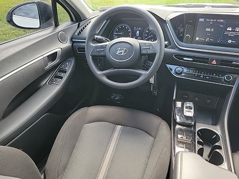 Used 2021 Hyundai Sonata SE image 9