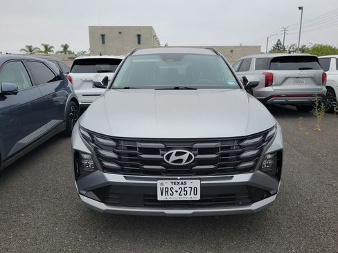 Used 2025 Hyundai Tucson SEL FWD image 2