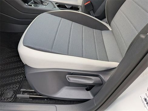 New 2026 Volkswagen Taos S image 21