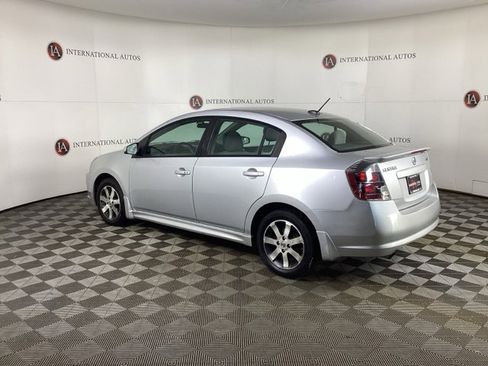 Used 2012 Nissan Sentra 2.0 SR w/ Special Edition Pkg image 6