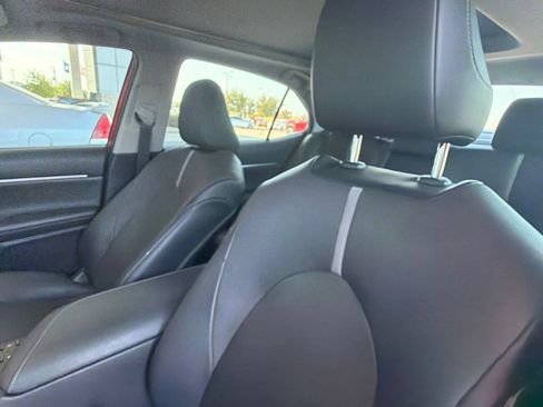 Used 2021 Toyota Camry XSE w/ Navigation Package FWD image 17