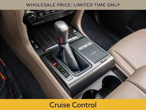 Used 2023 Lexus GX 460 Premium image 11