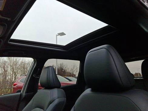 New 2025 Subaru Forester Limited image 10