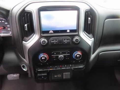 Used 2020 Chevrolet Silverado 1500 LT w/ All-Star Edition image 26