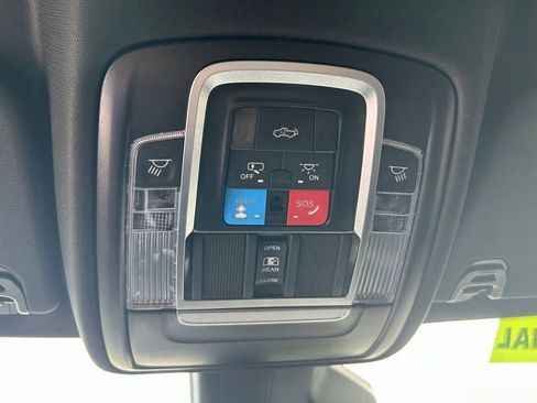 Used 2025 RAM 1500 Big Horn RWD image 49