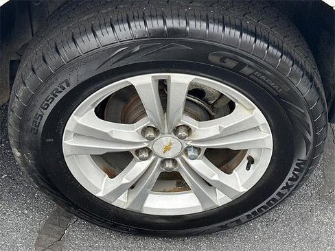 Used 2017 Chevrolet Equinox LS image 23