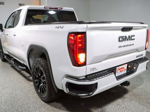 Used 2023 GMC Sierra 1500 Elevation image 9