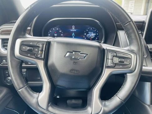 Used 2024 Chevrolet Tahoe Z71 w/ Luxury Package image 25