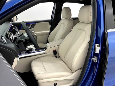 New 2025 Mercedes-Benz GLA 250 image 9