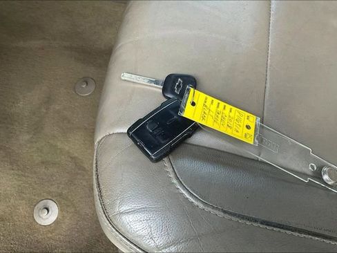 Used 2018 Chevrolet Tahoe LT image 11