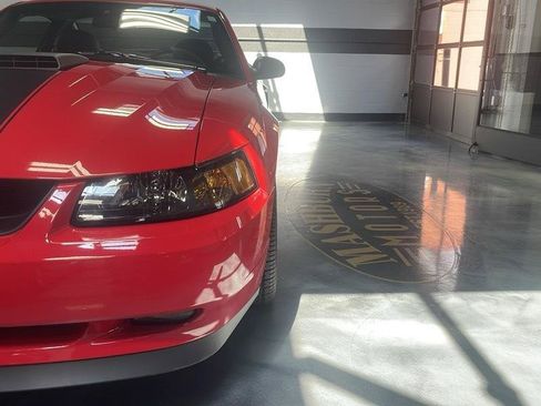 Used 2004 Ford Mustang Mach 1 RWD image 4