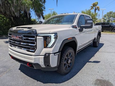 New 2026 GMC Sierra 2500 AT4 w/ AT4 Premium Plus Package AWD/4WD image 9
