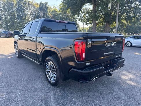 Used 2025 GMC Sierra 1500 Denali Ultimate AWD/4WD image 3