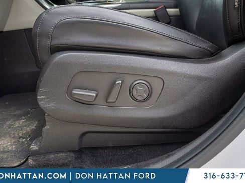 Used 2022 Kia Carnival SX FWD image 18