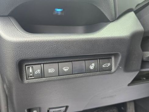 Used 2021 Toyota RAV4 XSE image 18