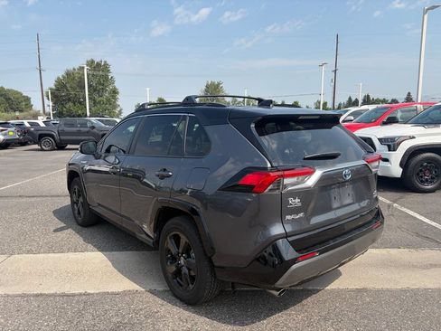 Used 2019 Toyota RAV4 XSE AWD/4WD image 2