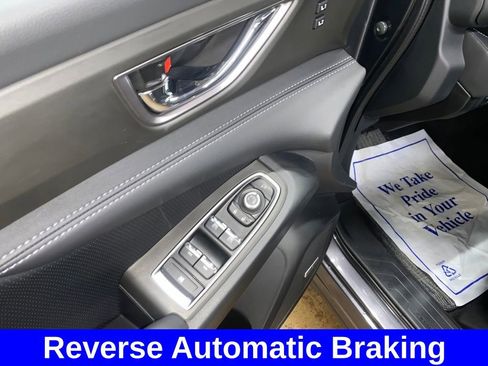 Used 2025 Subaru Ascent Limited image 11
