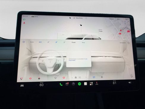 Used 2024 Tesla Model Y Long Range RWD image 18