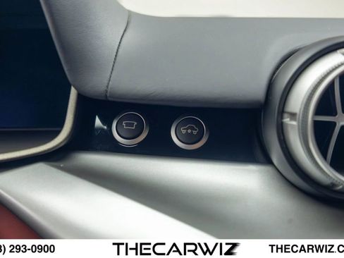 Used 2016 Ferrari F12 Berlinetta RWD image 75