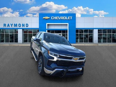 Used 2024 Chevrolet Silverado 1500 LT w/ All Star Edition Plus AWD/4WD image 9