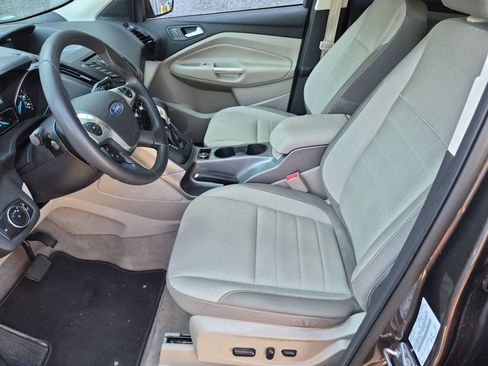 Used 2015 Ford Escape SE AWD/4WD image 16
