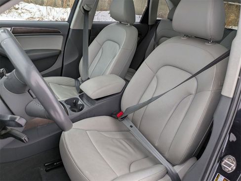 Used 2015 Audi Q5 2.0T Premium Plus w/ Technology Package image 14