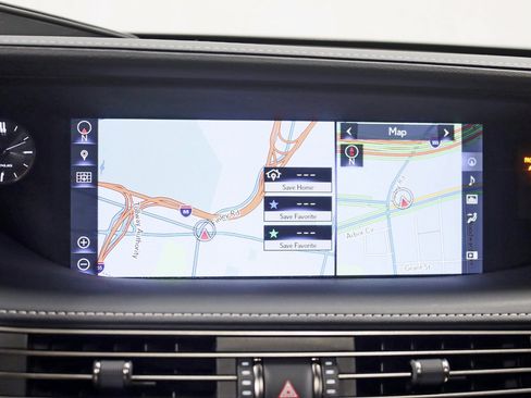 Used 2018 Lexus LS 500h AWD w/ Accessory Package (Z2) image 20