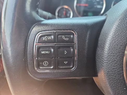 Used 2014 Jeep Wrangler Unlimited Sahara w/ Max Tow Package AWD/4WD image 18