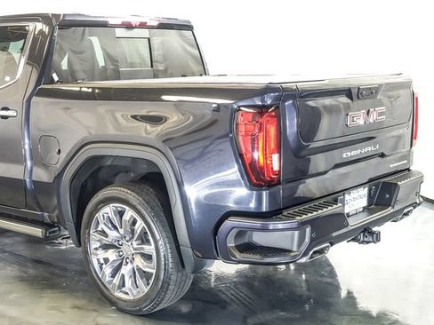 Certified 2023 GMC Sierra 1500 Denali w/ Denali Reserve Package AWD/4WD image 10