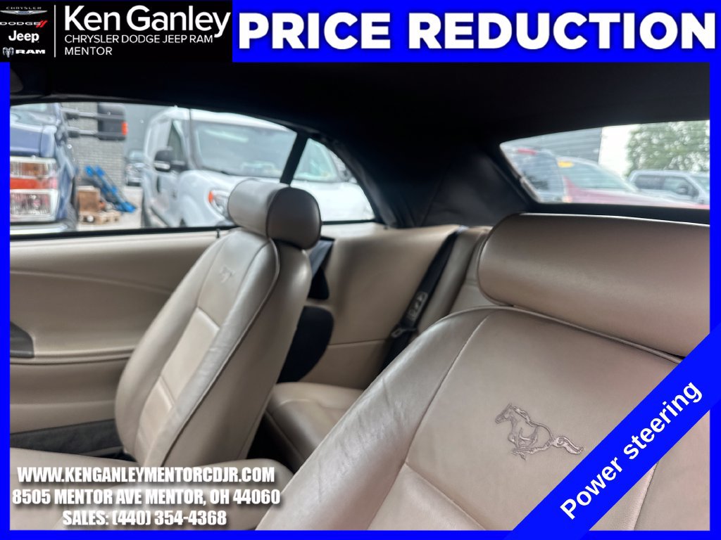 Used 2003 Ford Mustang Convertible RWD image 17