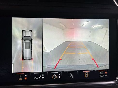 Certified 2023 GMC Yukon XL Denali w/ Denali Reserve Package AWD/4WD image 15