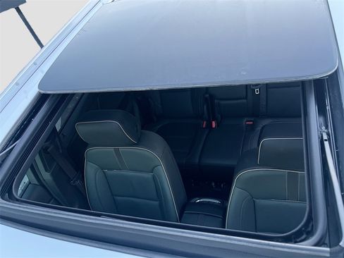 Used 2022 Chevrolet Blazer Premier w/ Enhanced Convenience Package image 33