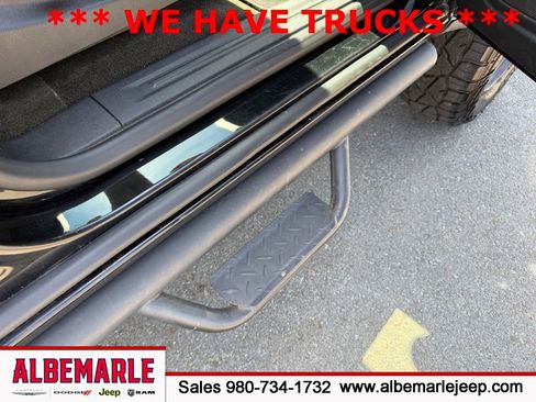 Used 2018 Chevrolet Colorado Z71 AWD/4WD image 31