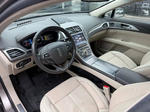 Used 2020 Lincoln MKZ Reserve w/ Elements Package image 17