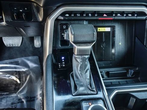 Used 2022 Toyota Tundra Limited image 24