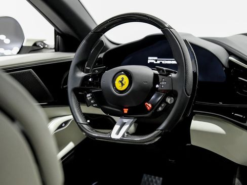 Used 2025 Ferrari Purosangue image 12