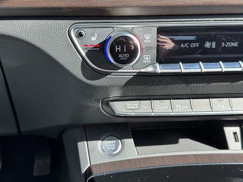 Used 2025 Audi Q5 2.0T Premium w/ Convenience Plus Package image 20