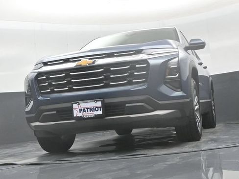 Used 2026 Chevrolet Equinox LT FWD image 47