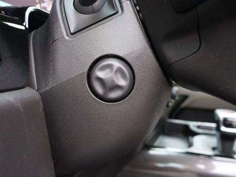 New 2026 Chevrolet Silverado 1500 ZR2 image 17