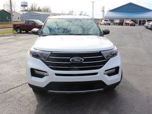 Certified 2022 Ford Explorer XLT w/ Equipment Group 202A image 2