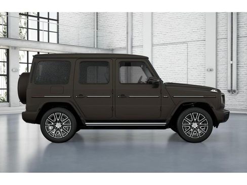 New 2026 Mercedes-Benz G 580 w/ EQ Technology image 2