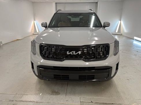 Used 2024 Kia Telluride EX X-Line image 2