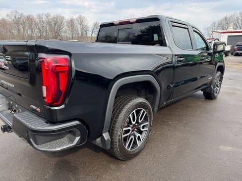 Used 2019 GMC Sierra 1500 AT4 w/ AT4 Premium Package image 11