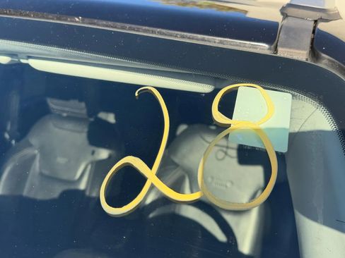 Used 2016 Jeep Renegade Limited image 35