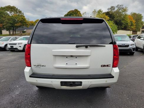 Used 2014 GMC Yukon SLT image 6