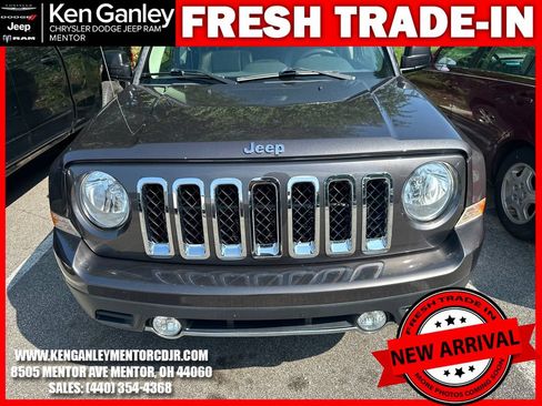 Used 2016 Jeep Patriot High Altitude AWD/4WD image 12